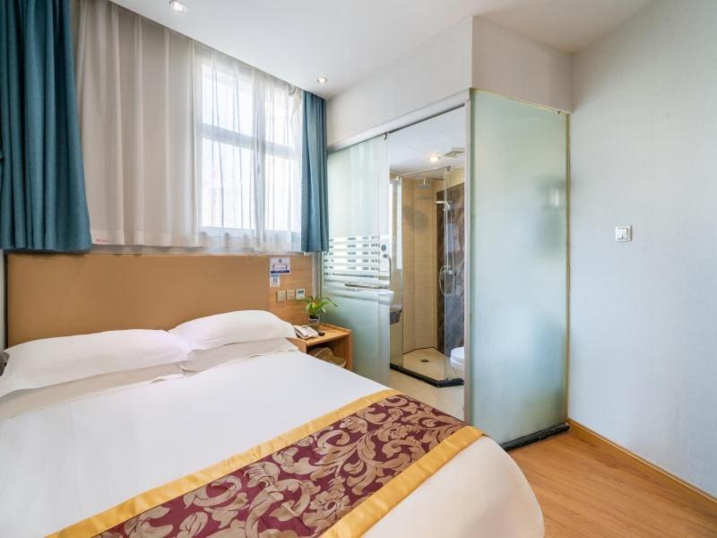 Greentree Inn Yiwu International Trade City Hotel エクステリア 写真
