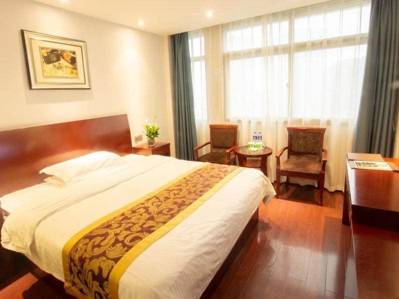 Greentree Inn Yiwu International Trade City Hotel エクステリア 写真
