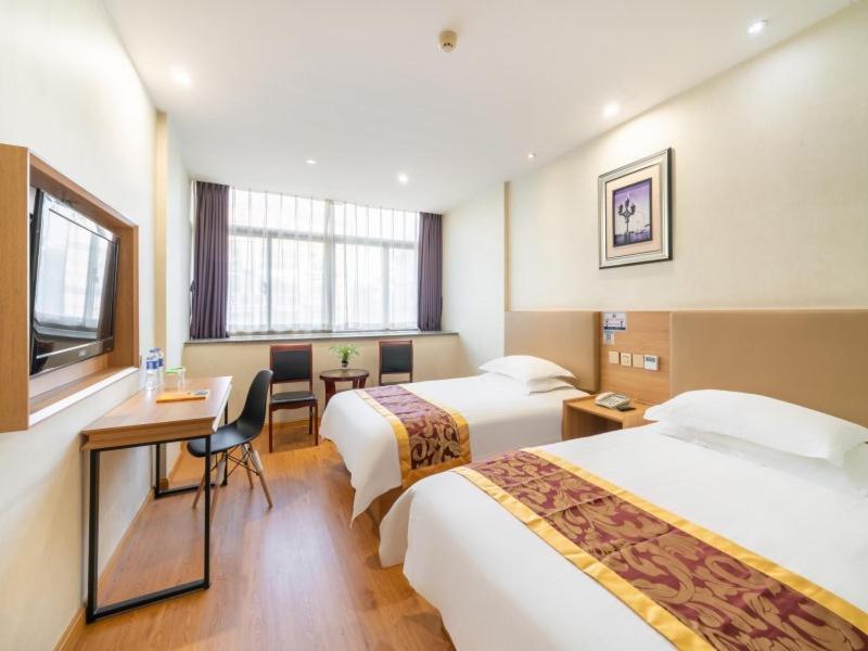 Greentree Inn Yiwu International Trade City Hotel エクステリア 写真