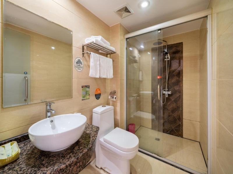 Greentree Inn Yiwu International Trade City Hotel エクステリア 写真